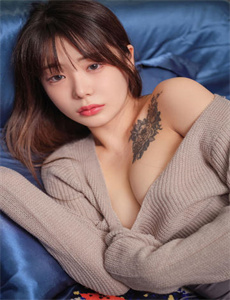 《求黄网-苍井空中出》